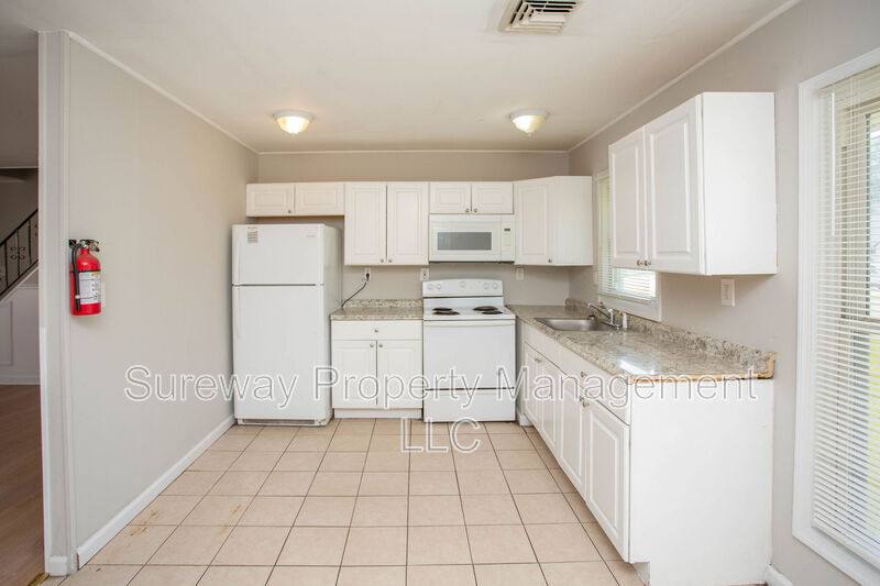 House for rent at 11 Sedgwick Lane, Mount Holly, NJ 08060
