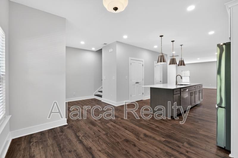 Townhouse for rent at 714 Falling Oak Alley, Huntersville, NC 28078