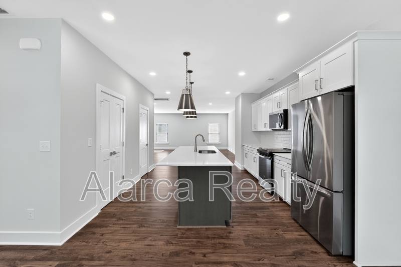 Townhouse for rent at 714 Falling Oak Alley, Huntersville, NC 28078