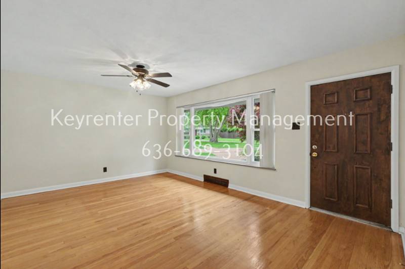 House for rent at 9816 Obrien Court, Saint Louis, MO 63119