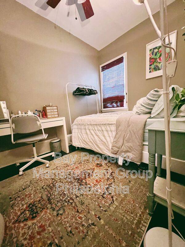 Townhouse for rent at 129 Emily St, Philadelphia, PA 19148