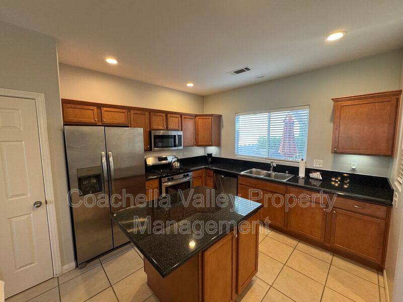 Townhouse for rent at 82368 Lancaster Way, Indio, CA 92201