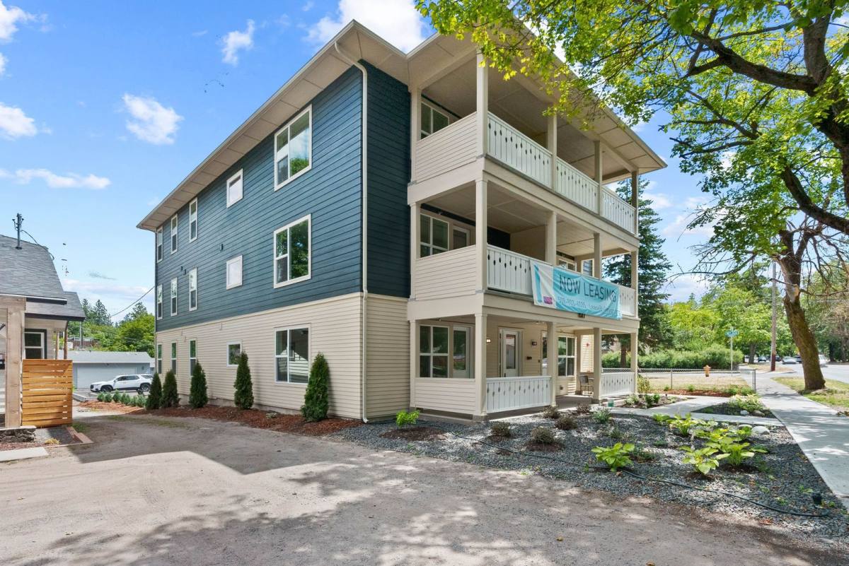 Condo for rent at 1517 S Grand Blvd, Spokane, WA 99203
