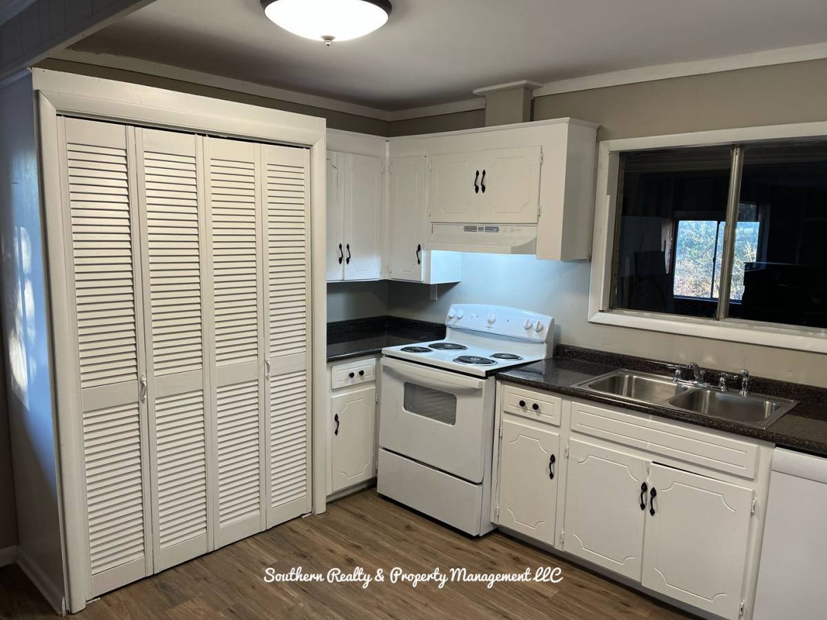House for rent at 147 Noahs Rd, Wetumpka, AL 36092