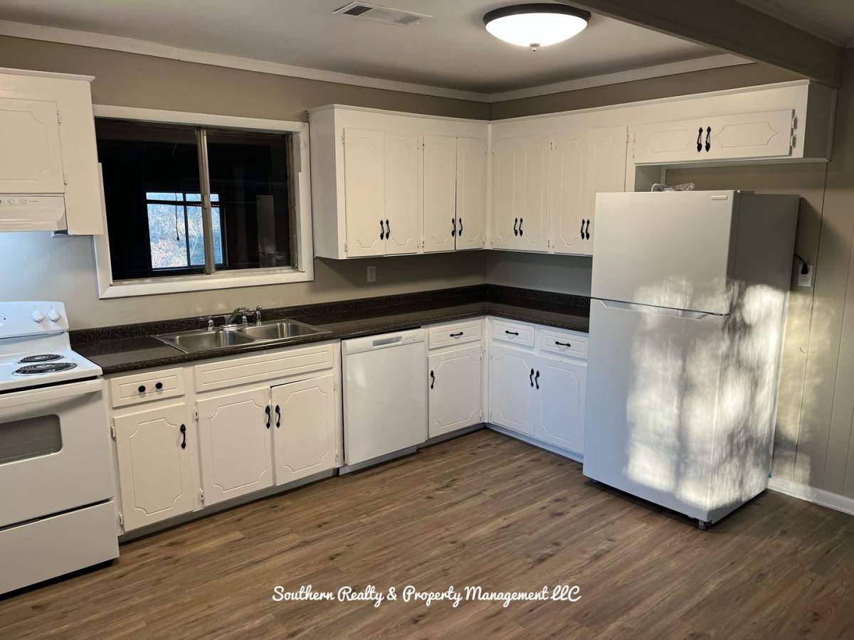 House for rent at 147 Noahs Rd, Wetumpka, AL 36092