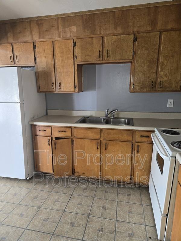Apartment for rent at 501 Vanderbilt St #C, Birmingham, AL 35206