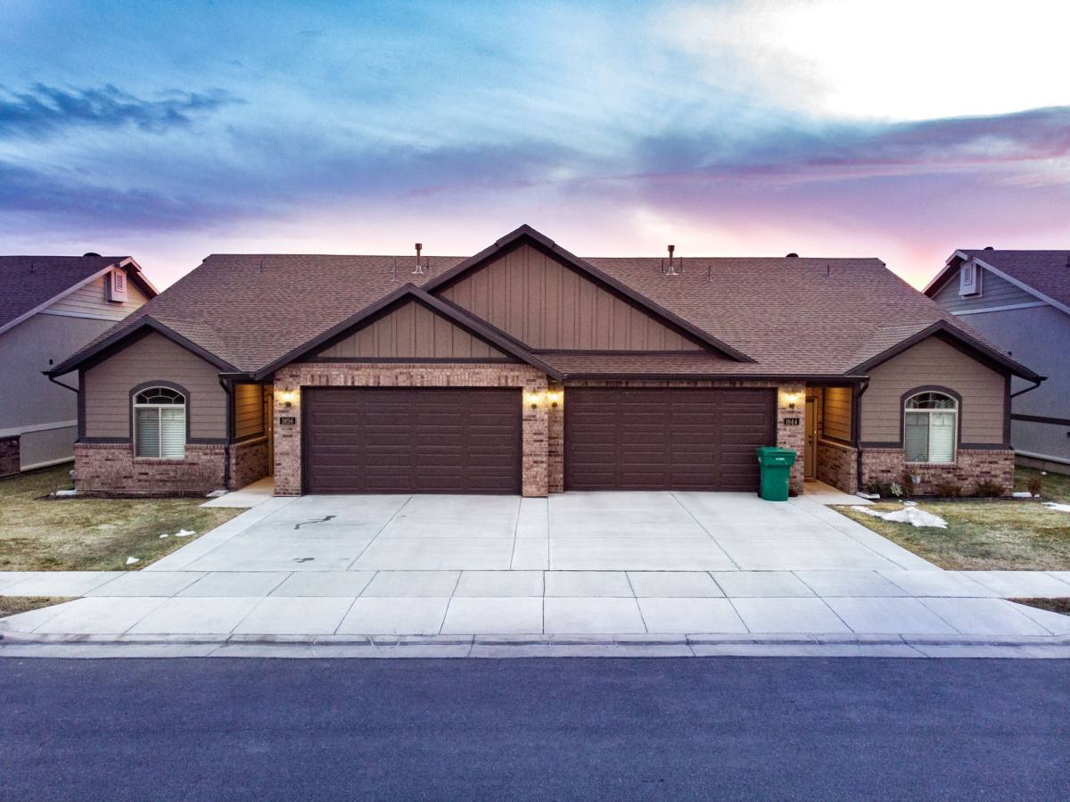 Apartment for rent at 1025 S University Park Blvd, Clearfield, UT 84015