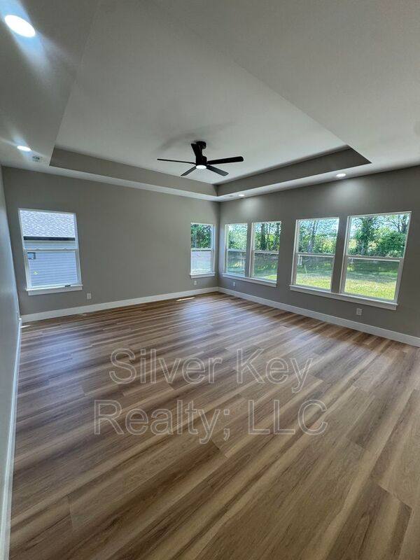 House for rent at 918 Stratford Ave, Sweetwater, TN 37874