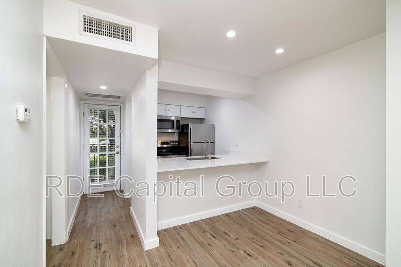 Apartment for rent at 2722 Throckmorton St #308, Dallas, TX 75219