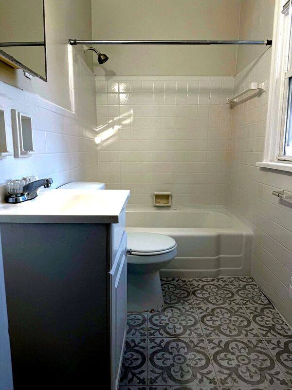 Apartment for rent at 2108 Auburn Ave #6, Cincinnati, OH 45219