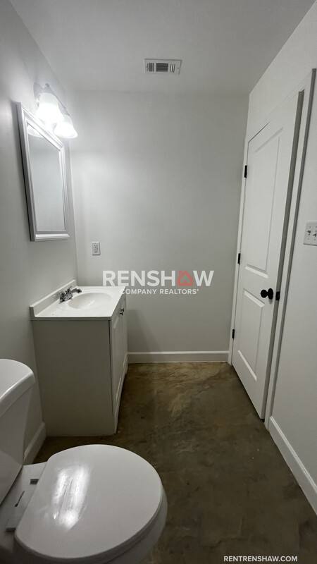 House for rent at 315 Glencoe Rd, Memphis, TN 38109