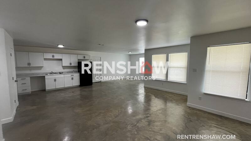House for rent at 315 Glencoe Rd, Memphis, TN 38109