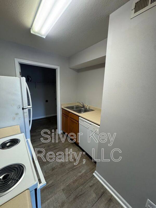 Apartment for rent at 268 Willow Creek Dr #6, Madisonville, TN 37354