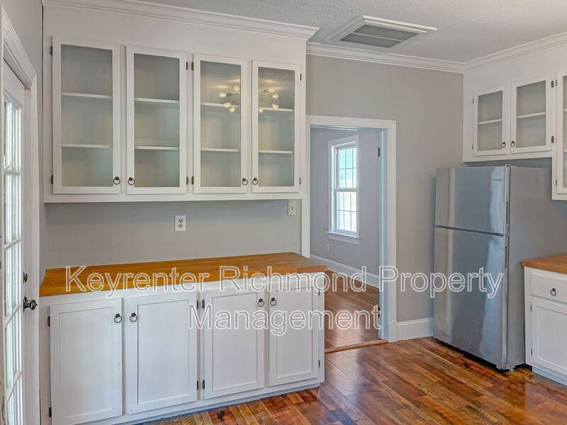 House for rent at 6101 Pole Green Rd, Mechanicsville, VA 23116