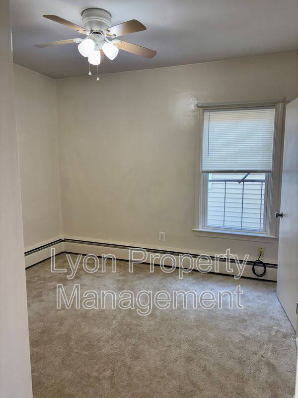 Apartment for rent at 98 Anthony Ave #2R, Pawtucket, RI 02860