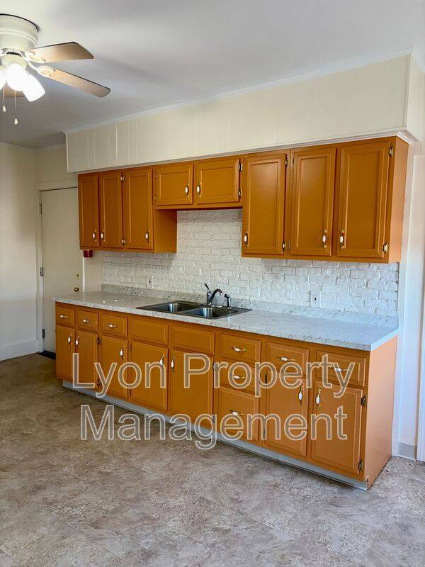 Apartment for rent at 98 Anthony Ave #2R, Pawtucket, RI 02860