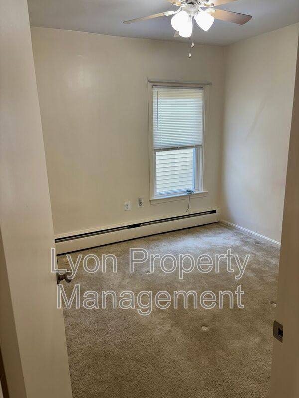 Apartment for rent at 98 Anthony Ave #2R, Pawtucket, RI 02860
