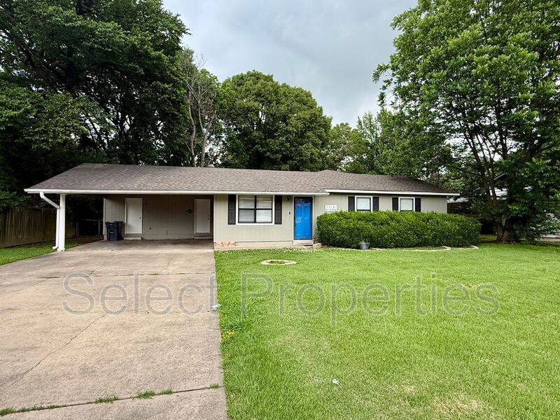 House for rent at 1116 W Nettleton, Jonesboro, AR 72401