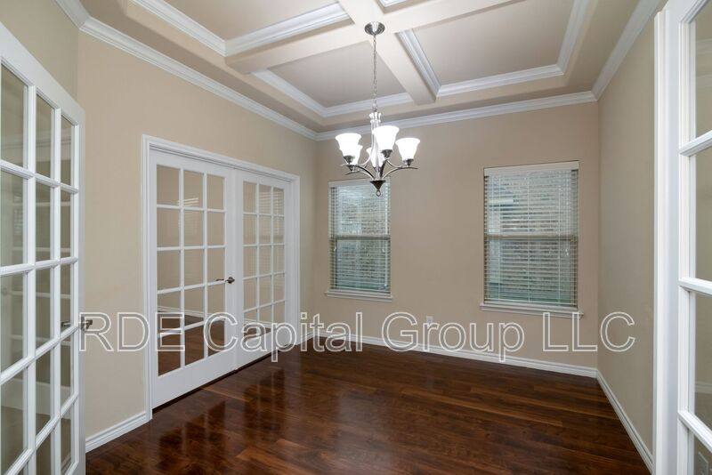 House for rent at 129 Griffin Ave, Royse City, TX 75189
