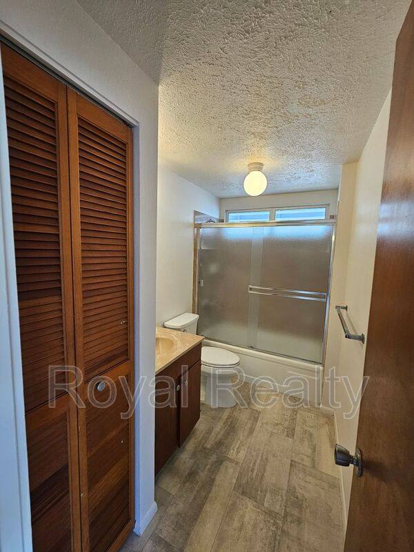 Apartment for rent at 3415 Kalua Rd #B, Honolulu, HI 96816