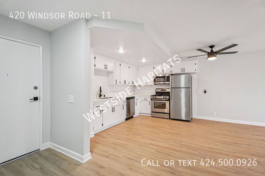 Apartment for rent at 420 Windsor Rd #11, Glendale, CA 91204