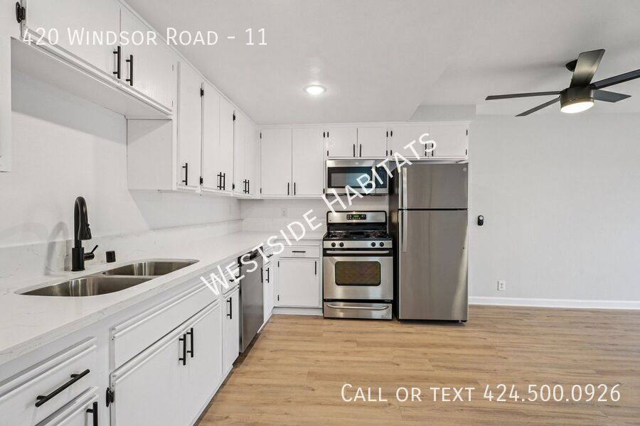 Apartment for rent at 420 Windsor Rd #11, Glendale, CA 91204