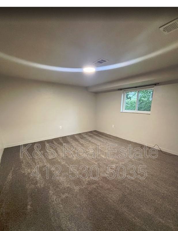 Apartment for rent at 29 Coulter St #1B, Pittsburgh, PA 15205