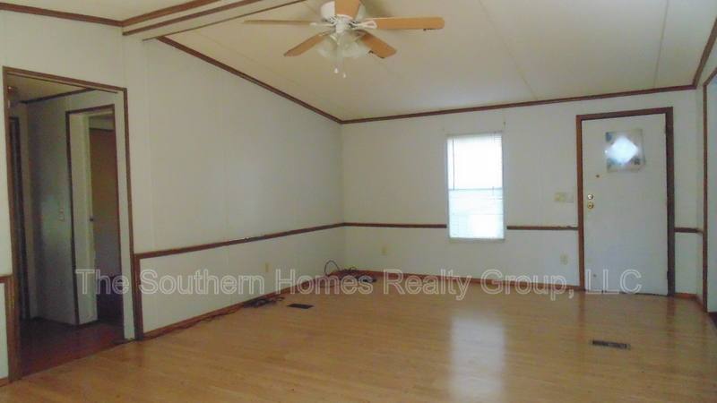 House for rent at 161 County Rd #909, Etowah, TN 37331