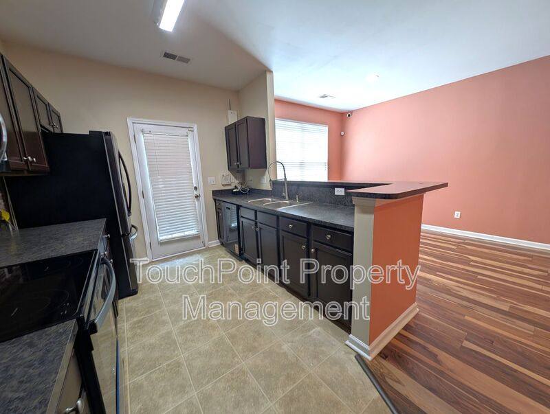 Townhouse for rent at 4283 Glenlea Commons Dr, Charlotte, NC 28216