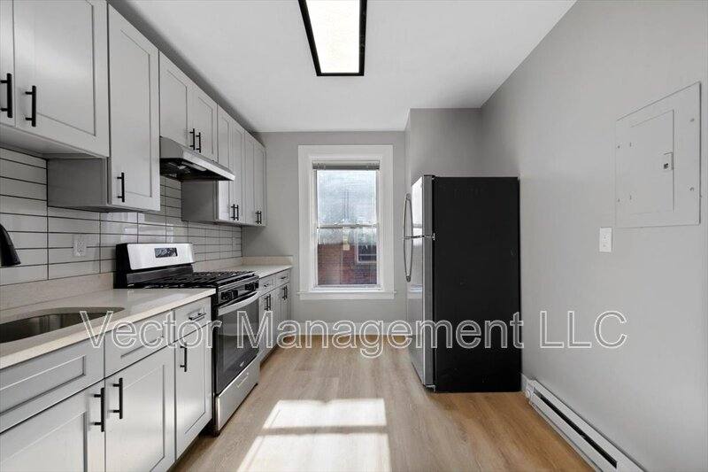 Apartment for rent at 1476 Chapel St #301, New Haven, CT 06511
