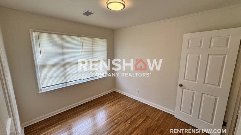 House for rent at 4550 Quince Rd, Memphis, TN 38117