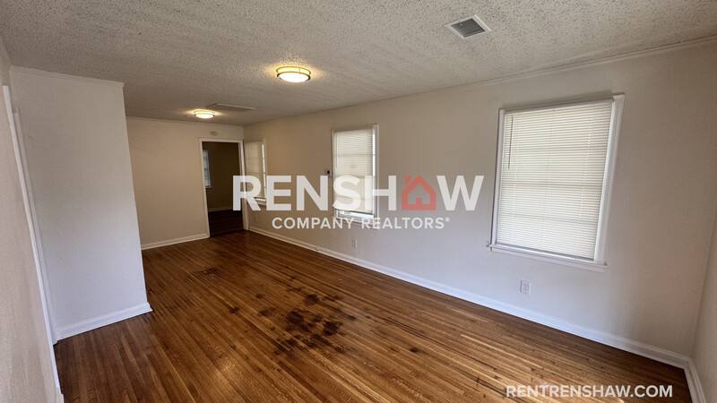 House for rent at 4550 Quince Rd, Memphis, TN 38117