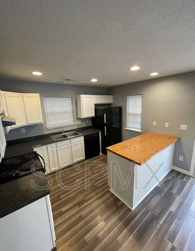 Townhouse for rent at 1870 Birch Heights Court, Charlotte, NC 28213