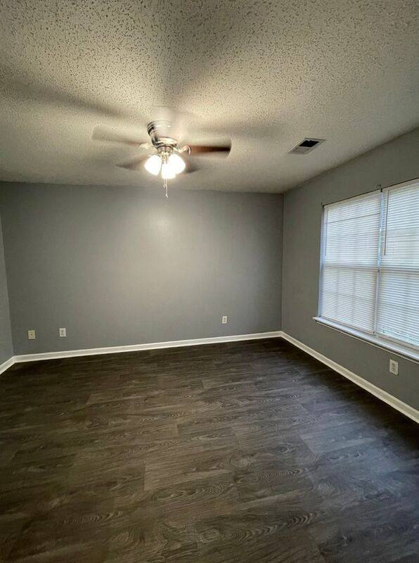 Townhouse for rent at 1870 Birch Heights Court, Charlotte, NC 28213