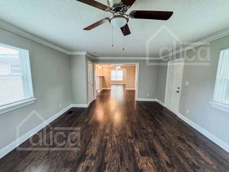 House for rent at 2845 Holly Point Dr, Jacksonville, FL 32277