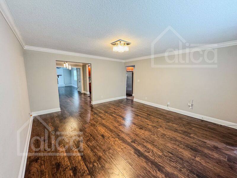 House for rent at 2845 Holly Point Dr, Jacksonville, FL 32277