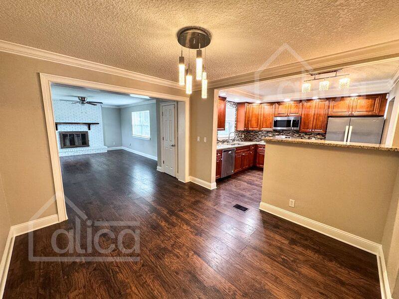 House for rent at 2845 Holly Point Dr, Jacksonville, FL 32277