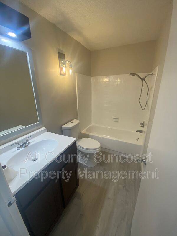 Apartment for rent at 1830 Dr MLK Jr St N #210, Saint Petersburg, FL 33704