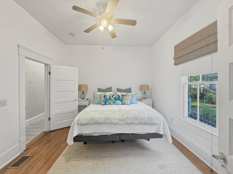 Apartment for rent at 1514 Silver St, Jacksonville, FL 32206