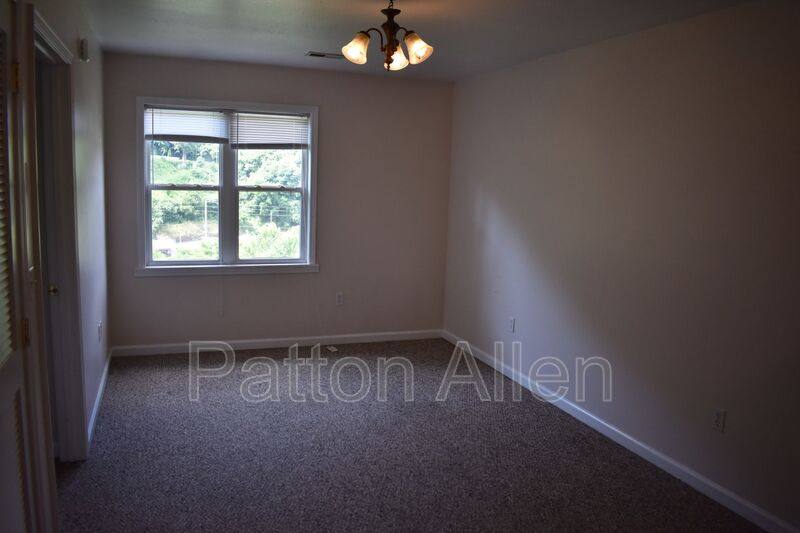 Apartment for rent at 92 Drury Lane #H, Sylva, NC 28779