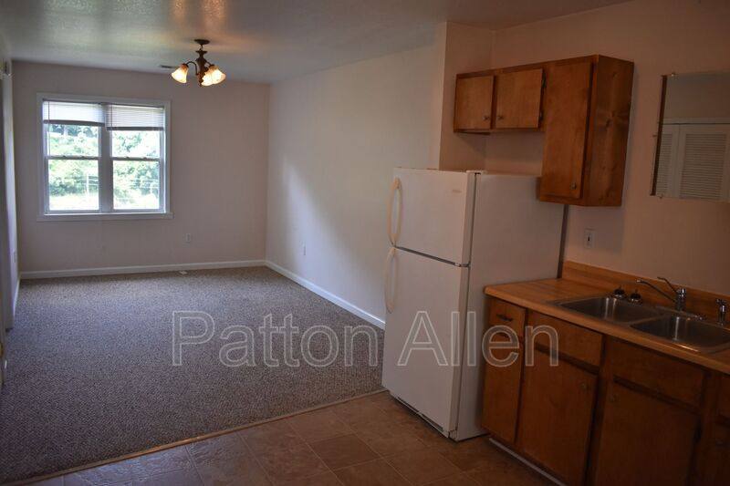 Apartment for rent at 92 Drury Lane #H, Sylva, NC 28779