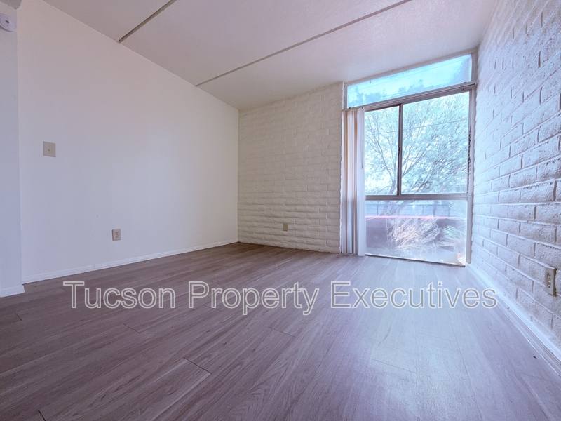Apartment for rent at 20 N Leonora Ave #111, Tucson, AZ 85711