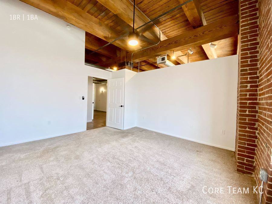 Condo for rent at 202 W 5th St #203, Kansas City, MO 64106