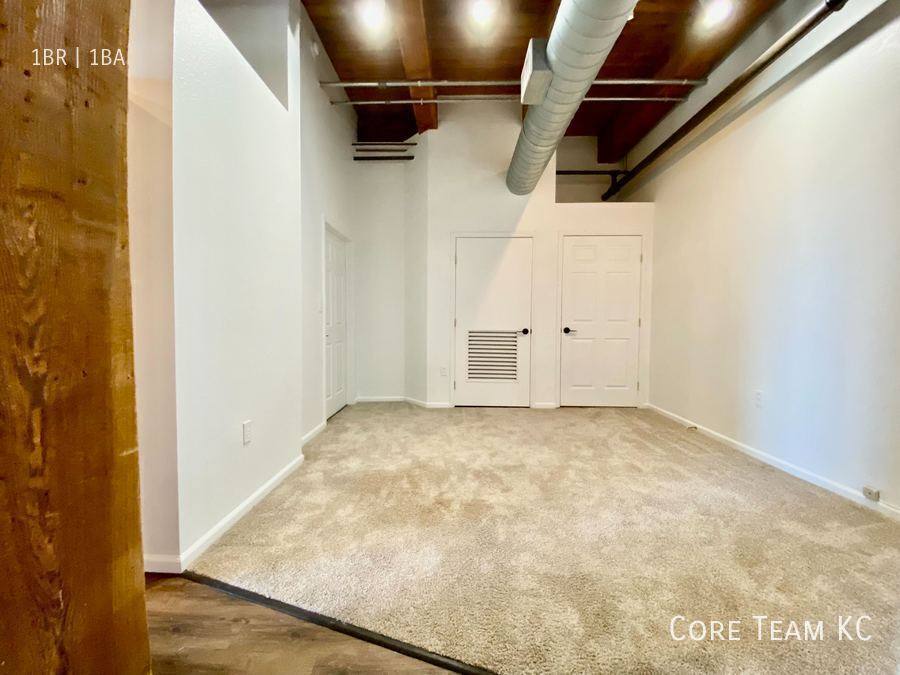Condo for rent at 202 W 5th St #203, Kansas City, MO 64106