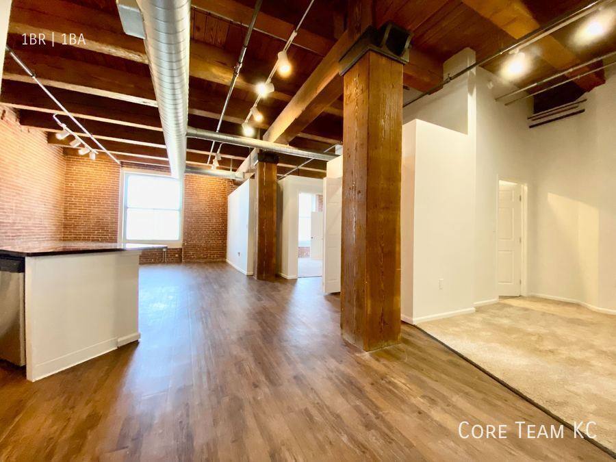 Condo for rent at 202 W 5th St #203, Kansas City, MO 64106