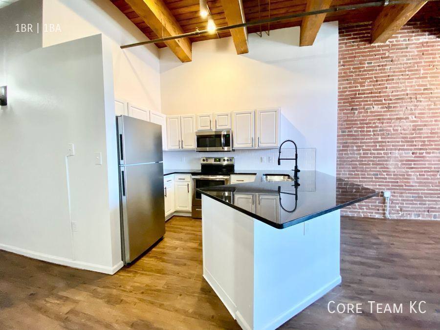 Condo for rent at 202 W 5th St #203, Kansas City, MO 64106