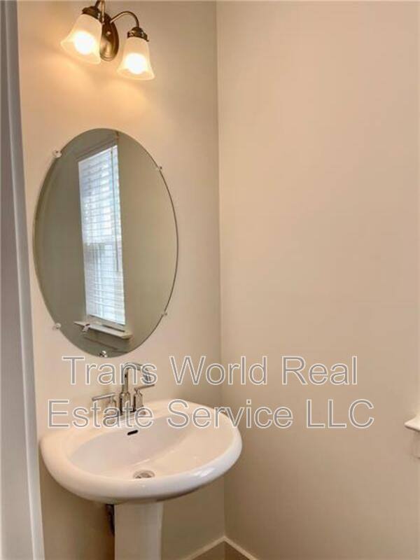 Townhouse for rent at 159 Auburn Run Lane #1, Auburn, GA 30011