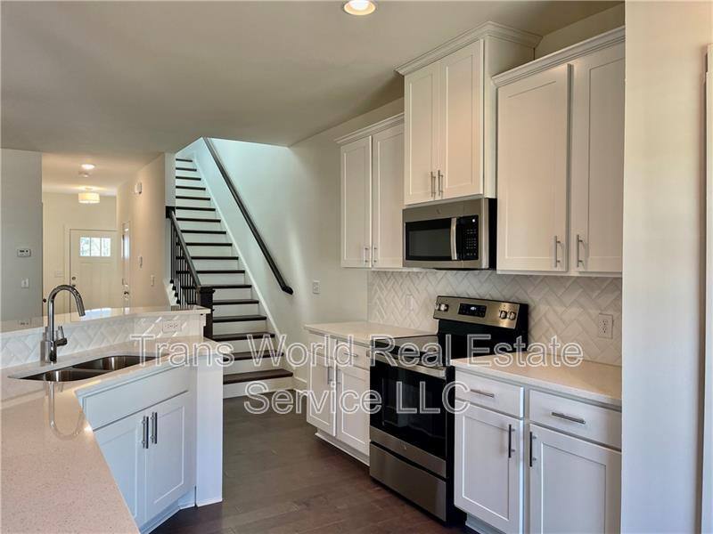 Townhouse for rent at 159 Auburn Run Lane #1, Auburn, GA 30011