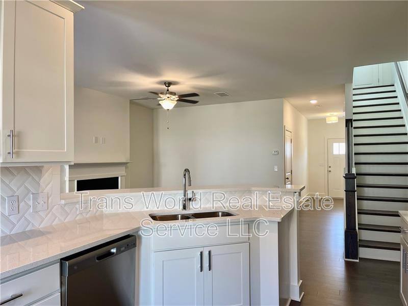 Townhouse for rent at 159 Auburn Run Lane #1, Auburn, GA 30011