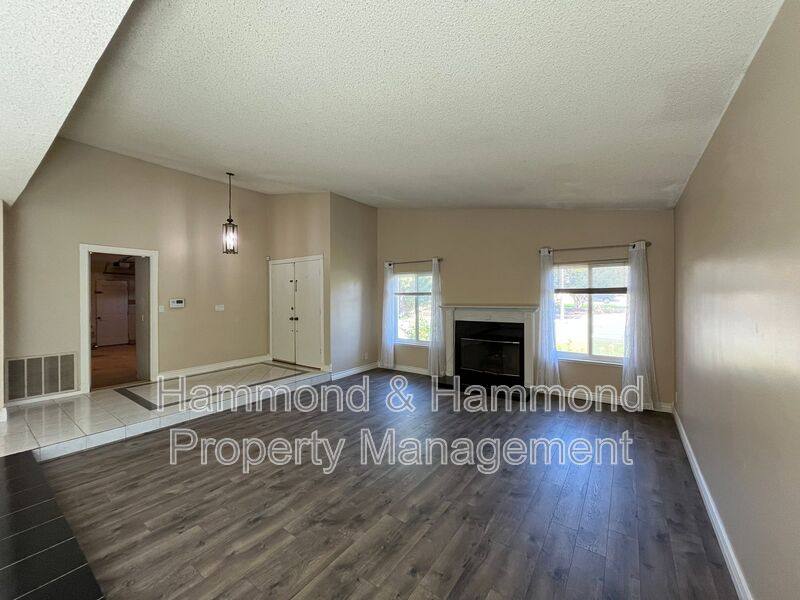 House for rent at 2534 Roxy St, Simi Valley, CA 93065